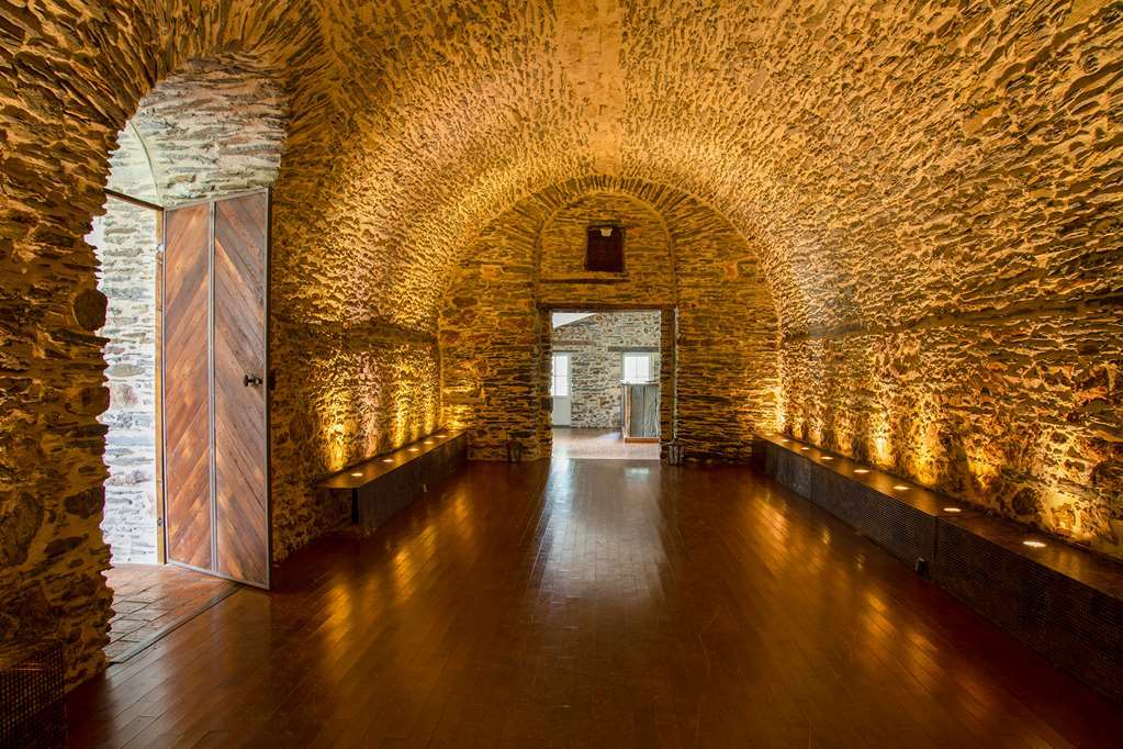 Le Manoir De La Jahotiere Hotell Abbaretz Restaurant bilde